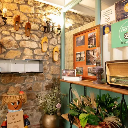 Konukevi La Herradura Liermo