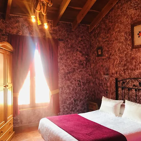 La Herradura Pensión Liermo